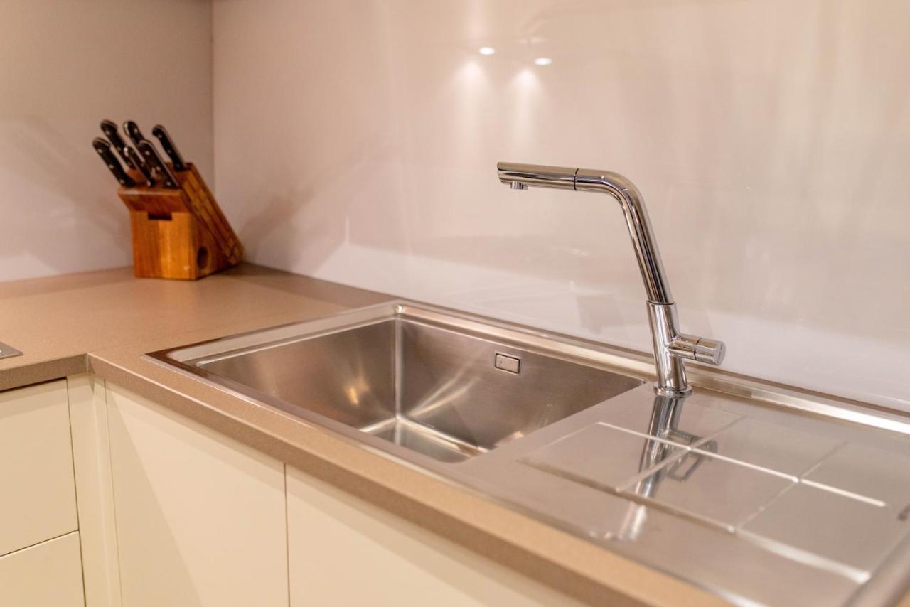 In Centro, 5 Posti Letto: Ca' Cybeles Apartman Torino Kültér fotó
